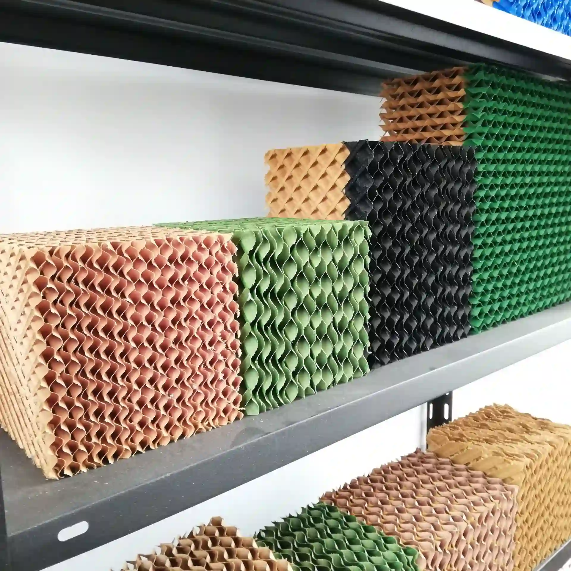 cooling pad (123)